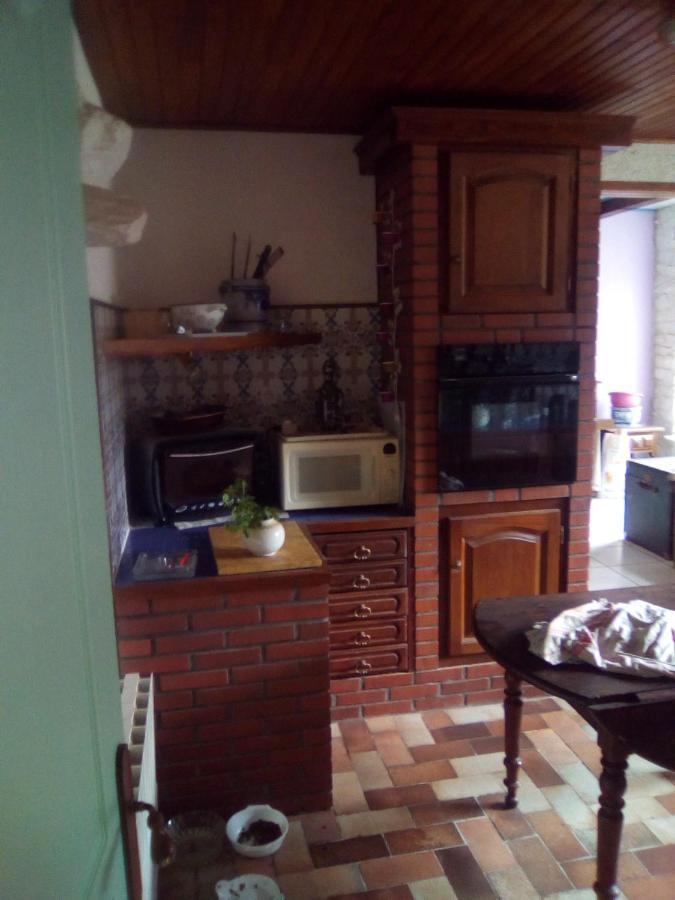 Chez Gourbeix , Gery Papleux Apartman Arpheuilles-Saint-Priest Kültér fotó